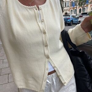 Djerf Avenue Amorini Cardigan Cream